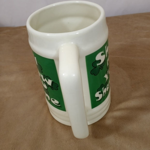 Tb Toy Trading Co.Large Mug Show Me Your Shamrocks  I'll Show You Mine Irish Mug - Picture 4 of 9